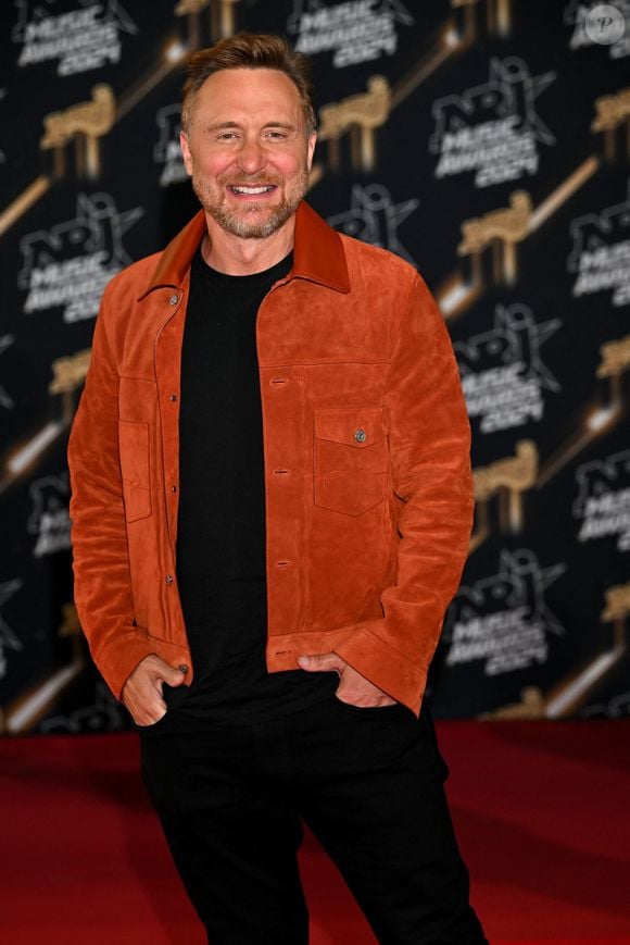 David Guetta au photocall de la 26ème édition des NRJ Music Awards à Cannes, le 1er novembre 2024. © Bebert-Guignebourg/Bestimage