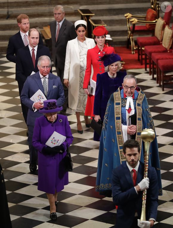 La reine Elisabeth II d’Angleterre, le prince Charles, prince de Galles, et Camilla Parker Bowles, duchesse de Cornouailles, le prince William, duc de Cambridge, et Catherine (Kate) Middleton, duchesse de Cambridge, le prince Harry, duc de Sussex, et Meghan Markle, duchesse de Sussex, enceinte, - La famille royale britannique à la messe en l'honneur de la journée du Commonwealth à l'abbaye de Westminster à Londres, Royaume Uni, le 11 mars 2019. (EXPRESS SYNDICATION / BESTIMAGE).