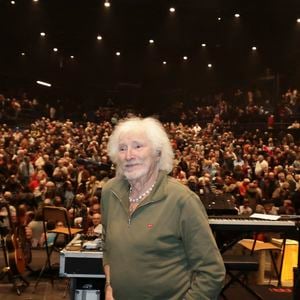 Exclusif - Concert de Hugues Aufray au Le Dôme de Paris - Palais des Sports le 9 novembre 2025. © Jack Tribeca / Bestimage