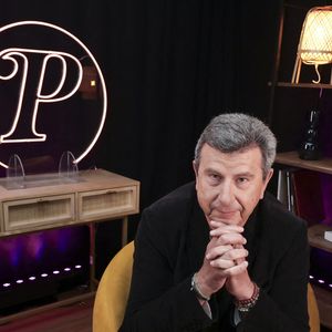 Pascal Bataille en interview pour "En privé avec", format original de Webedia © Jack Tribeca/Bestimage