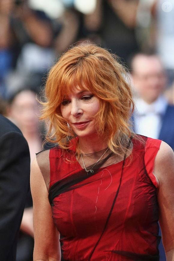 Mylène Farmer à la montée des marches du film « Annette » lors de la cérémonie d'ouverture du 74ème Festival International du Film de Cannes. Le 6 juillet 2021. © Borde-Jacovides-Moreau / Bestimage