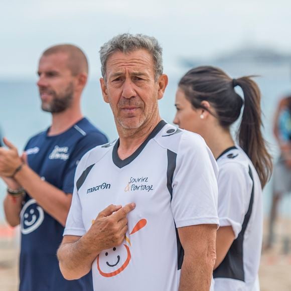 François Feldman - Match de beach soccer au profit de l'association "Sourire et Partage" sur la plage à Cannes le 1er juin 2016 © JLPPA / Bestimage