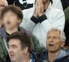 Ils étaient entourés de célébrités comme Nagui, Jamel Debbouze et Grand Corps Malade avec leurs enfants.

Nagui et son fils Adrien Fam - Célébrités dans les tribunes du match de Ligue des Champions entre le PSG contre le Bayern de Munich (1-2) au Parc des Princes à Paris le 4 novembre 2025. © Cyril Moreau/Bestimage