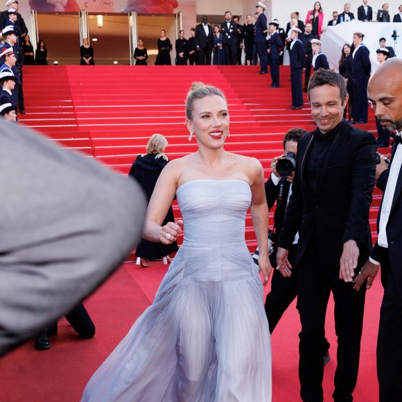 Scarlett Johansson - Montée des marches du film « Vie privée » lors du 78ème Festival International du Film de Cannes, au Palais des Festivals à Cannes. Le 20 mai 2025
© Jacovides-Moreau / Bestimage