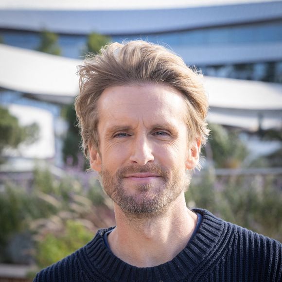 Le maire de la commune explique à "Purepeople" qu'il a reçu de nombreux appels.

L'acteur et réalisateur français Philippe Lacheau lors du lancement des illuminations et festivités de Noël au centre commercial CAP 3000 aux côtés du nouveau directeur du centre Frédéric Llorca à Saint-Laurent-du-Var, France, le 20 novembre 2024. Photo by Shootpix/ABACAPRESS.COM