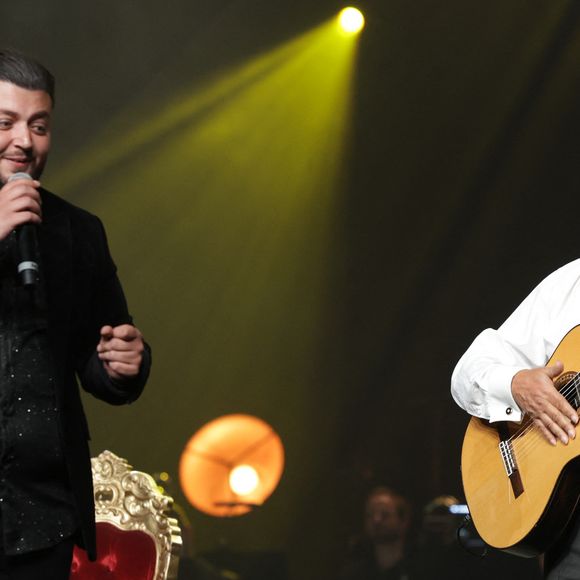 Exclusif - Chico Bouchikhi - Chico & The Gypsies célèbrent 45 ans de carrière au Palais des Congrès avec un concert symphonique inédit le 24 mai 2025. Portés par 80 musiciens et des invités prestigieux, leurs tubes cultes ont résonné dans une version grandiose, entre rumba, flamenco et symphonie.
© Guirec Coadic / Bestimage