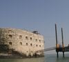 "Quand je suis arrivée à Fort Boyard en 2000, j’étais dans une agence de mannequins. J’étais aussi hôtesse de plateau pour des émissions de TF1.", confie-t-elle d'abord...
- Archive - Fort Boyard le 16 avril 2003. © Frédéric Piau/Bestimage