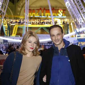 Emilie Dequenne et son mari Michel Ferracci - Inauguration de la 3ème édition "Jours de Fêtes" au Grand Palais à Paris le 17 décembre 2015. Jours de fêtes, la fameuse fête foraine au cœur de la Nef du Grand Palais est de retour à Paris du 18 décembre 2015 au 3 janvier 2016.  © Christophe Aubert via Bestimage