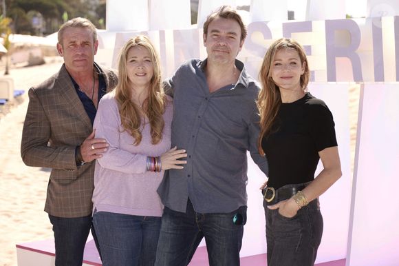 Tom Schacht, Hélène Rolles, Laure Guibert, Patrick Puydebat, Les mystères de l'Amour
CANNESERIES 2023 Saison 6 à Cannes, samedi 15 avril 2023.