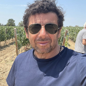 Patrick Bruel produit également l’Huile H, une huile d’olive vierge extra biologique, dans son Domaine Léos en Provence.

Patrick Bruel sur Instagram.
