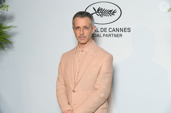 Jeremy Strong au dîner L'Oréal Paris en l'honneur des femmes du cinéma lors du 78ème Festival International du Film de Cannes, le 14 mai 2025. 

Photo : Lionel Urman / Bestimage