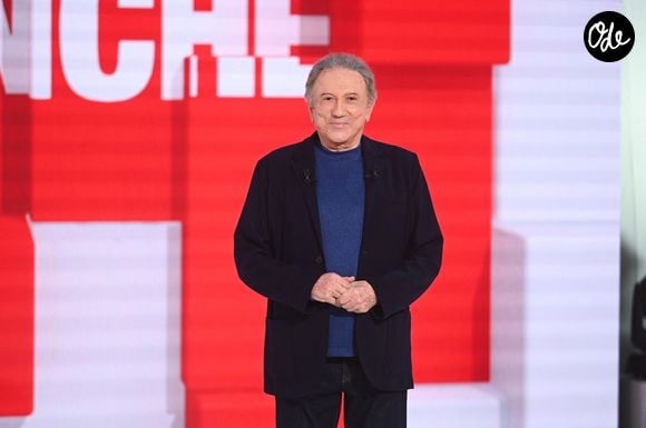 Côté travail, tout va bien pour Michel Drucker

Exclusif - Michel Drucker lors de l'enregistrement de l'émission Vivement dimanche édition spéciale intitulée 'Sagas familiales' au studio Rive gauche, présentée par M.Drucker et diffusée le 27 septembre sur France 3, à Paris, France, le 22 septembre 2026. © Guillaume Gaffiot/Bestimage