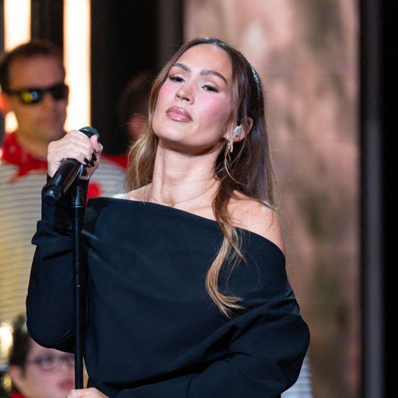 Vitaa, chanteuse et compositrice française lors du Téléthon 2023, à Saint Denis, près de Paris, France, le 9 décembre 2023. Photo par Alexis Jumeau/ABACAPRESS.COM