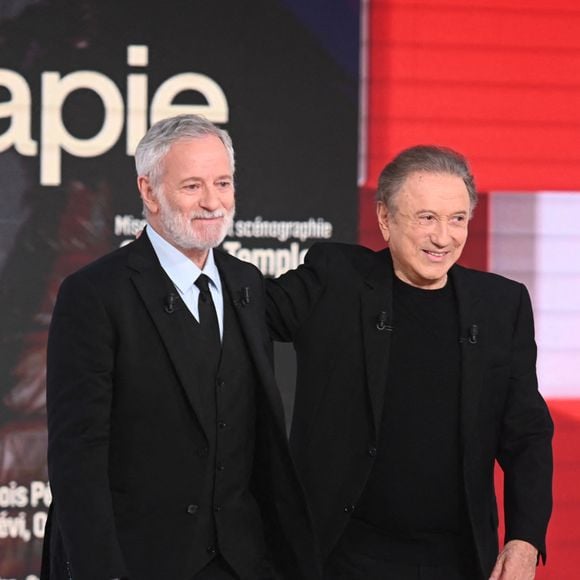 Dont un acteur qui a une carrière aussi longue que fascinante

Exclusif - Francis Huster et Michel Drucker lors de l'enregistrement de l'émission "Vivement dimanche" au studio Rive Gauche, présentée par M. Drucker avec une diffusion sur France 3 le 25 janvier 2026. © Guillaume Gaffiot/Bestimage