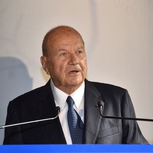 Exclusif - Marc Ladreit de Lacharrière - Cérémonie de nomination de Barthélémy Toguo, en qualité d'artiste de L'Unesco pour la paix, au Musée du Quai Branly à Paris, France, le 28 octobre 2021. Agence / Bestimage