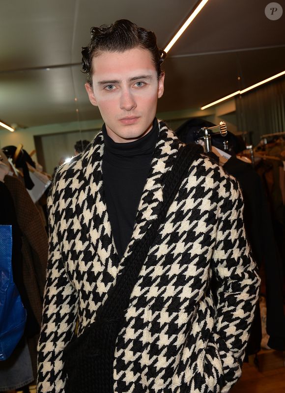 Exclusif -  Noé Elmaleh - Backstage du défilé de mode Homme automne-hiver 2020/2021 "Gunther" à l'Hôtel national des Arts et Métiers à Paris. Le 18 janvier 2020
© Veeren Ramsamy-Christophe Clovis / Bestimage
