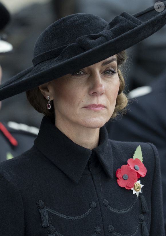 Kate Middleton, princesse de Galles, lors de la cérémonie du souvenir organisée par la Royal British Legion au National Memorial Arboretum dans le Staffordshire le 11 novembre 2025. Photo par GOFF  / BESTIMAGE