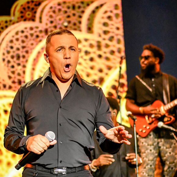 Exclusif - Sur scène le chanteur Faudel - "Africa , le Grand Concert" diffusé le 29 juillet sur France 2 à 21:05 met à l'honneur, depuis Montpellier, les artistes qui ont l'Afrique en commun. Un rendez-vous pour un voyage musical inédit.

Photo par Jean-René Santini / Bestimage