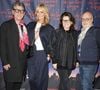 Et lui non plus comme on l'apprend après. Il faut dire que Marc Lavoine ne sait pas cuisiner.
Exclusif - Les producteurs du spectacle Marc Lavoine et sa compagne Adriana Karembeu avec Fabrice Aboulker et sa femme lors de la générale du spectacle musical "Les Souliers Rouges" au Casino de Paris, le 24 janvier 2025.
© Guirec Coadic/Bestimage