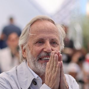 Fabrice Luchini - Photocall du film "Marcello Mio" (Compétition) lors du 77ème Festival International du Film de Cannes (14 - 25 mai 2024), le 22 mai 2024. 
© Jacovides / Moreau / Bestimage