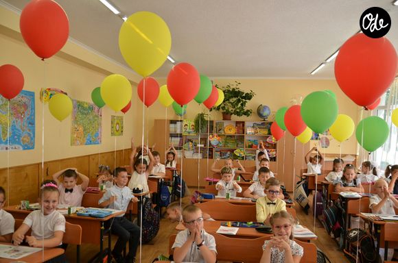 Ce conditionnement inconscient reflète également une vision très hétéronormée de notre société.

Ces mots que l'on doit arrêter de dire aux enfants.