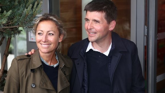 Après Thomas Sotto, Anne-Sophie Lapix apparaît elle aussi en petite forme : "On se serre les coudes"