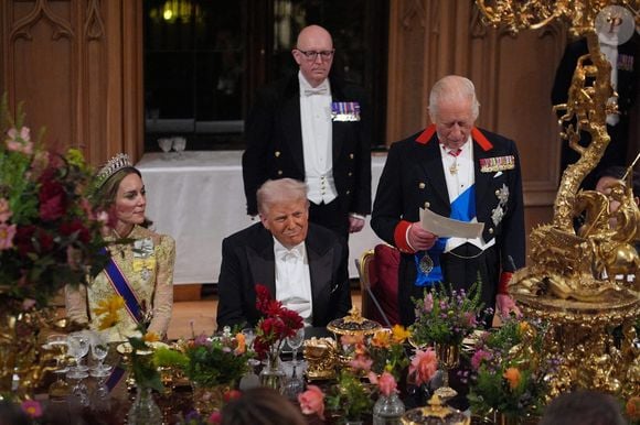 Le roi Charles III prononce son discours sous le regard du président américain Donald Trump et de la princesse de Galles lors du banquet d'État organisé pour le président américain et la première dame Melania Trump au château de Windsor, dans le Berkshire, au premier jour de leur deuxième visite d'État au Royaume-Uni. Mercredi 17 septembre 2025. Photo by Yui Mok/PA Wire/ABACAPRESS.COM