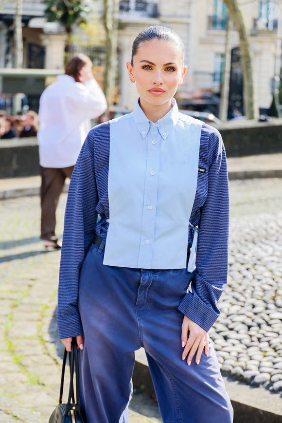 Thylane Blondeau aux arrivées au défilé Miu Miu Collection Femme Prêt-à-Porter Automne/Hiver 2026-2027 lors de la Fashion Week de Paris (PFW) au palais d'lena conseil Economique, social et environnemental, à Paris, France, le 10 mars 2026. © Denis Guignebourg/Bestimage