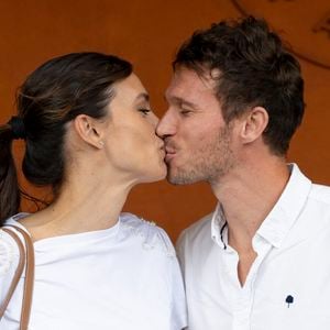 Marine Lorphelin (Miss France 2013) et son compagnon Stanislas Gruau au Village lors des Internationaux de France de Tennis de Roland Garros 2025 le 3 juin 2025 à Paris. © Moreau / Jacovides / Bestimage