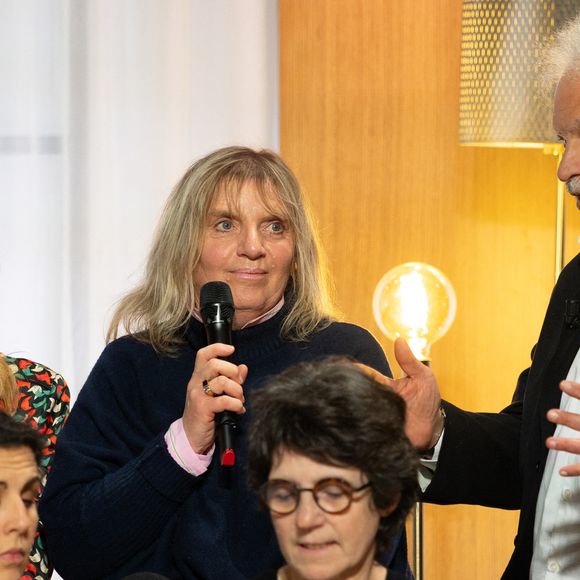 Pascale Michard, Annie, Raphaël Mezrahi sur plateau de l'émission "Animalement Vôtre" présentée par Bernard Montiel et diffusée le 22 mars 2026 sur France 3, à Paris, France, le 13 janvier 2026. © Julien Sarkissian/Bestimage