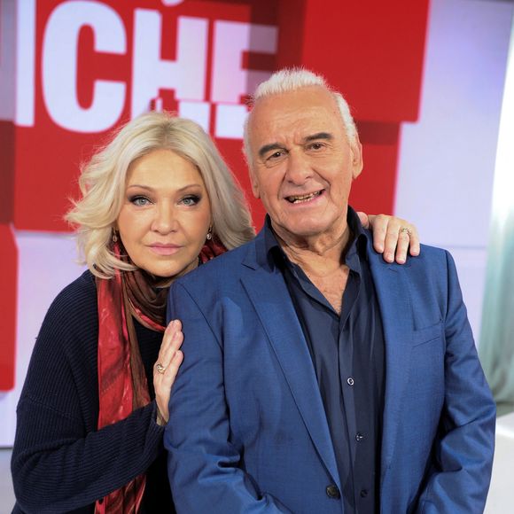 Exclusif - Michel Fugain et son épouse Sanda  - Enregistrement de l'émission Vivement dimanche au studio Rive Gauche à Paris, présentée par Michel Drucker et diffusée le 9 février sur France 3. © Guillaume Gaffiot/Bestimage
