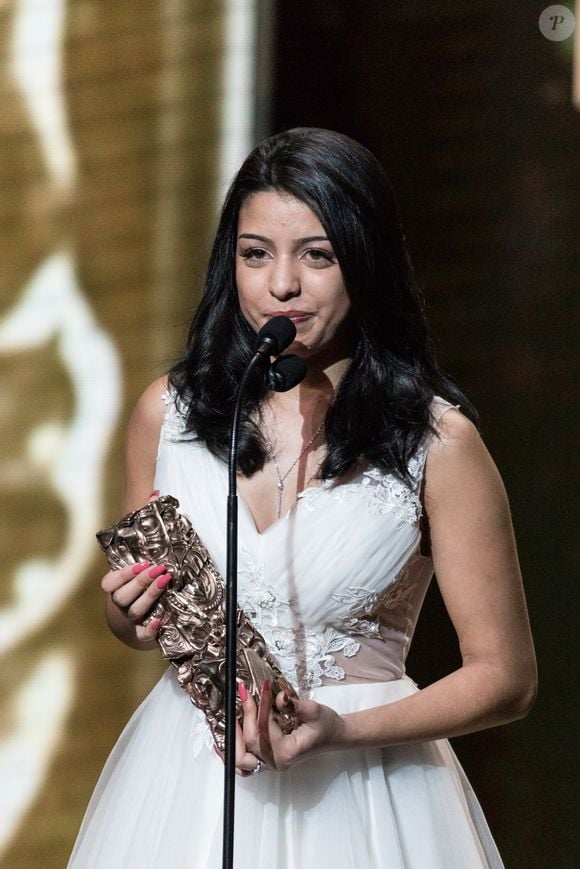 Kenza Fortas (robe Christophe Guillarmé, boucles d'oreilles et collier Charriol, pochette et escarpins Carmen Steffens) (César du meilleur espoir féminin pour le film « Shéhérazade ») - 44ème cérémonie des César à la salle Pleyel à Paris. Le 22 février 2019 © Borde-Jacovides / Bestimage