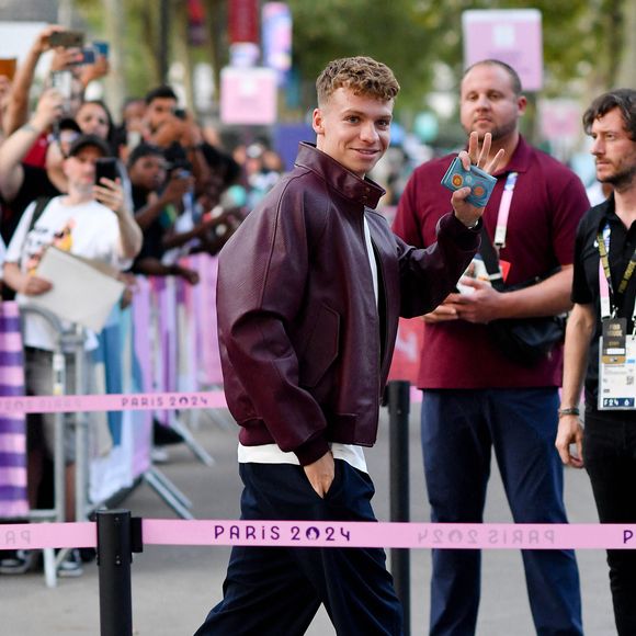 Léon Marchand - Arrivées à la finale de basketball "France vs USA" à l'Arena Bercy à Paris, lors des Jeux Olympiques Paris 2024. Le 10 août 2024
© Perusseau-Jacovides / Bestimage