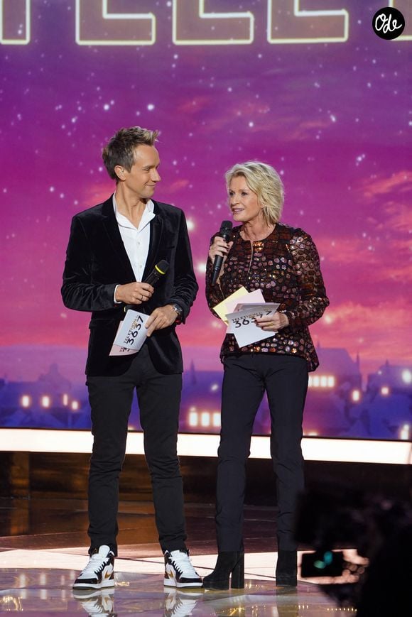 Sophie Davant, Cyril Féraud lors de la soirée de lancement de la 39ème édition du Téléthon sur France 3 aux Studios du Lendit à Saint-Denis, France, le 5 décembre 2025. © Anne-Sophie Guebey/Bestimage