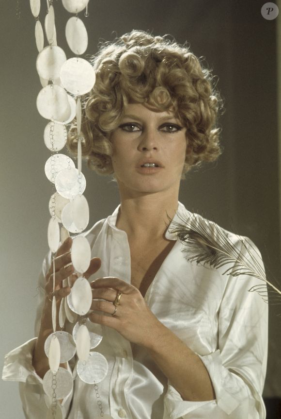 En France, à Paris, Brigitte BARDOT sur le plateau de l'émission "Show Bardot". Le 15 novembre 1967. © Bernard Leguay via Bestimage