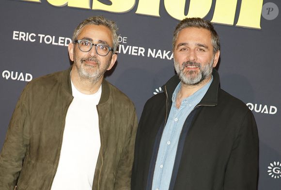 Eric Toledano et Olivier Nakache - Première du film "Juste une illusion" au cinéma Le Grand Rex à Paris le 22 mars 2026. © Coadic Guirec/Bestimage