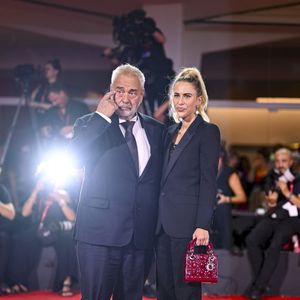 Luc Besson et Sarah Saldmann à la première de 'Father Joe' lors du 83ème Festival International du Film de Venise (Mostra), à Venise, Italie, le 6 septembre 2026. © Pierre Perusseau/Bestimage