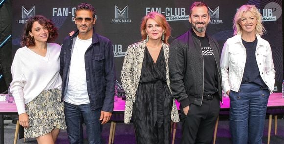 Honorine Magnier, Kamel Belghazi, Ariane Séguillon, Franck Monsigny, Luce Mouchel (Demain nous appartient) - Photocall lors du Festival Séries Mania de Lille. Le 27 août 2021