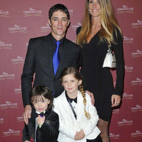 Christophe Soumillon, Sophie Thalmann et leurs enfants Charlie et Mika à la 64ème Cérémonie des Cravaches d' Or au Théâtre des Champs-Elysées à Paris le 3 avril 2013. © Bestimage