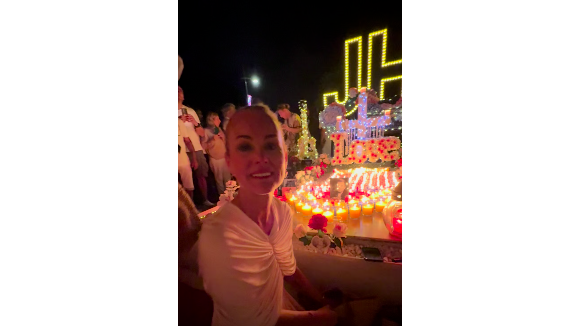 Hommage de Laeticia Hallyday et de sa fille Joy pour le huitième anniversaire de la mort de Johnny Hallyday au cimetière de Lorient sur l'île de Saint-Barthélemy, France, le 5 décembre 2025


Agence/Bestimage