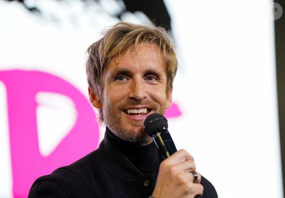 Philippe Lacheau lors de la soirée annuelle de gala de l'association Hope au pavillon Gabriel à Paris le 14 octobre 2025.
© Anne-Sophie Guebey / Bestimage