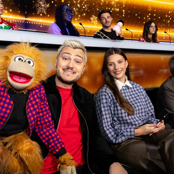 Exclusif - Camille Cerf, Jeff Panacloc lors de l'enregistrement de l'émission "100% Logique", présentée par C.Féraud et diffusée le 20 décembre 2025 sur France 2, à Saint Denis, France, le 25 novembre 2025. © Jeremy Melloul/Bestimage