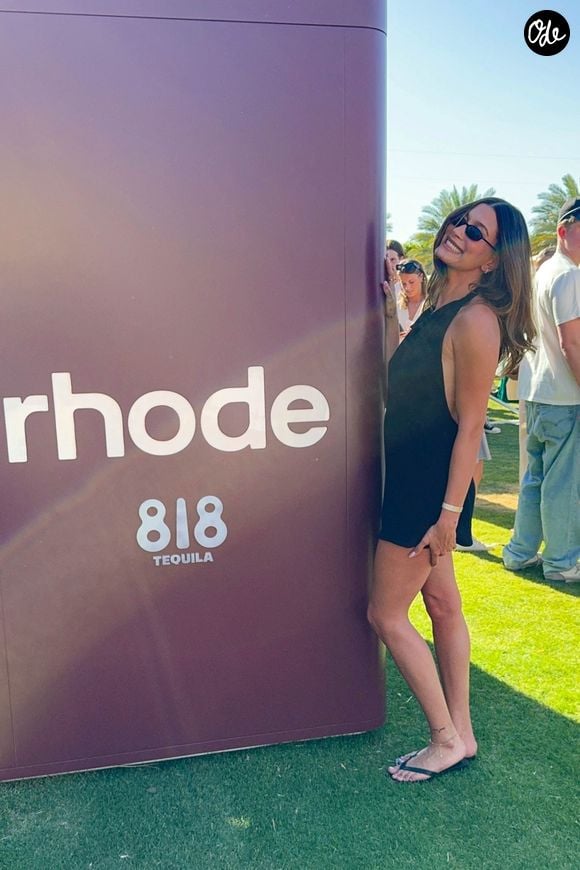 Exclusif- Hailey Bieber en marge de Coachella.

© Bestimage