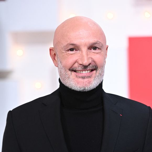 Mais une autre femme compte et elle le soutient en toute discrétion !
Exclusif - Frank Leboeuf - Enregistrement de l'émission "Vivement dimanche" au studio Gabriel à Paris le 15 décembre 2023, présentée par M.Drucker, et diffusée le 4 février 2024  sur France 3. 
© Guillaume Gaffiot / Bestimage