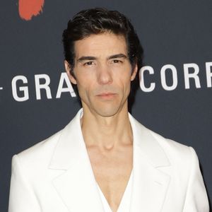 Il a également reconnu avoir sous-estimé le temps nécessaire pour retrouver toute son énergie.

Tahar Rahim lors de l'avant-première du film "Monsieur Aznavour"  au cinéma Le Grand Rex à Paris le 22 octobre 2024.

© Coadic Guirec / Bestimage