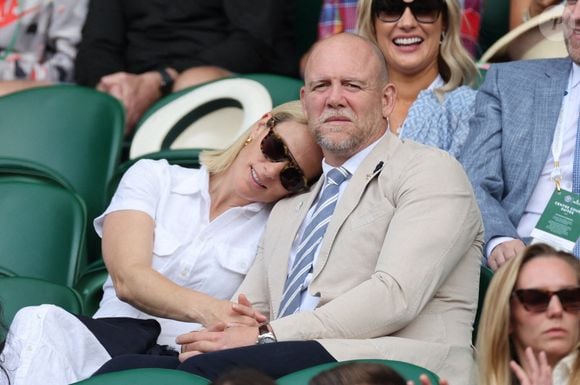 Mike et Zara Tindall lors de la deuxième journée des championnats de tennis de Wimbledon à Londres, Royaume-Uni, le 28 juin 2022. Photo by Stephen Lock/i-Images/ABACAPRESS.COM