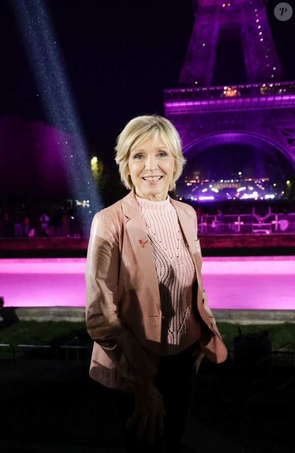 Evelyne Dhéliat le mardi 30 septembre 2025.
Photo par Coadic / Ausset-Lacroix / Bestimage