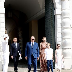 Le prince Albert II de Monaco, la princesse Charlène et le prince Jacques et la princesse Gabriella - Cérémonie d'ouverture de la 6ème édition des Rencontres des Sites Historiques Grimaldi de Monaco, et remise des Trophées aux Officiels le 14 juin 2025. 
© Caudia Albuquerque / Bestimage