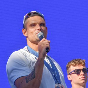 Florent Manaudou _Léon Marchand - L'équipe de France de natation acclamée au club France lors des Jeux Olympiques de Paris2024 (JO) le 5 aout 2024. © PixPlanete / Bestimage