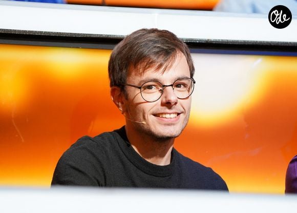 Émilien (Les 12 Coups de midi) lors de l'enregistrement de l'émission "100% Logique", présentée par Cyril Féraud et diffusée le 24 octobre sur France 2, à Paris, France, le 23 février 2026. © Anne-Sophie Guebey/Bestimage